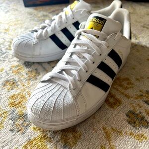 Adidas original superstar shoes